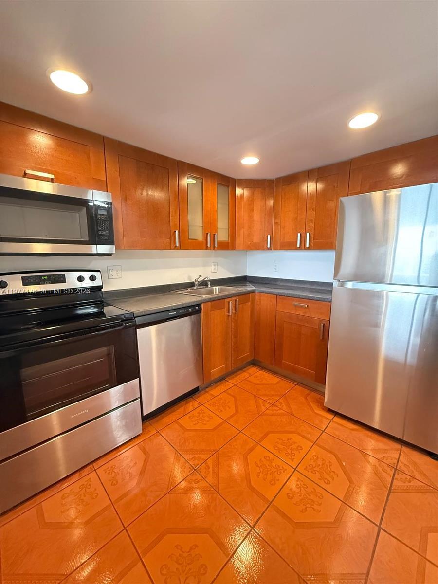 13499 Biscayne Blvd # 1114, North Miami FL 33181