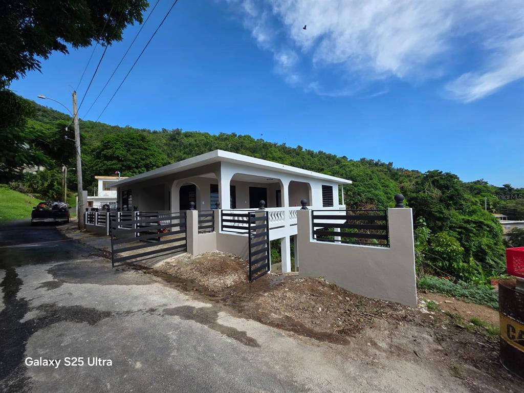 290 CALLE CEIBA