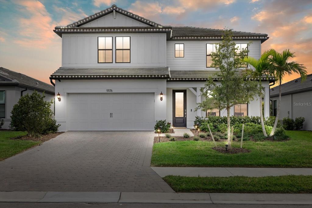 5576 SILVERSIDE PINE COURT