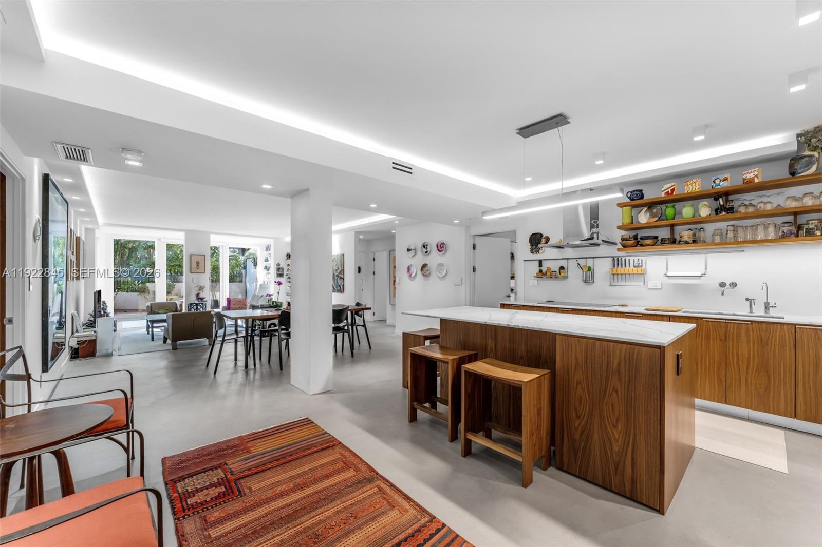 161 Crandon Blvd # 125, Key Biscayne FL 33149