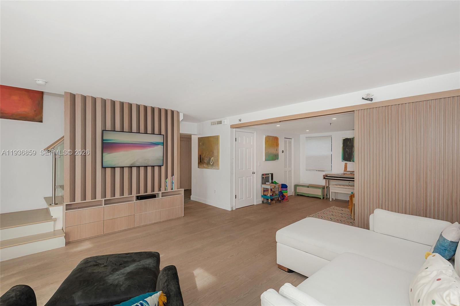 1005 8th St # 204, Miami Beach FL 33139