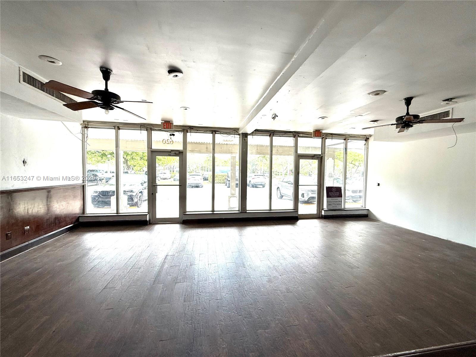 620 Crandon Blvd # 7, Key Biscayne FL 33149