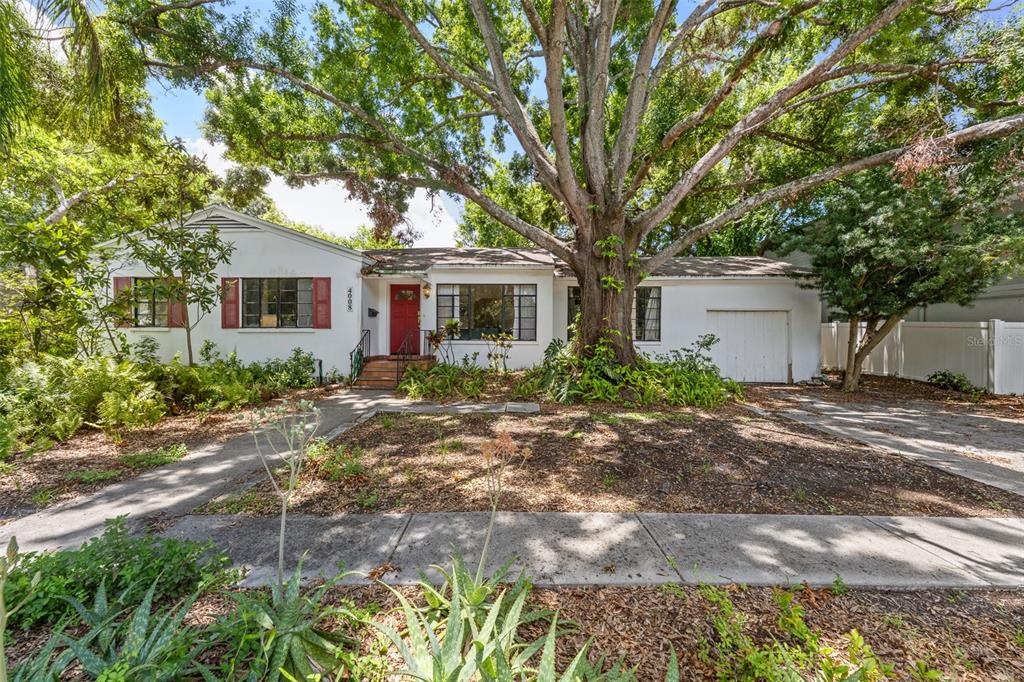 4008 W EL PRADO BOULEVARD