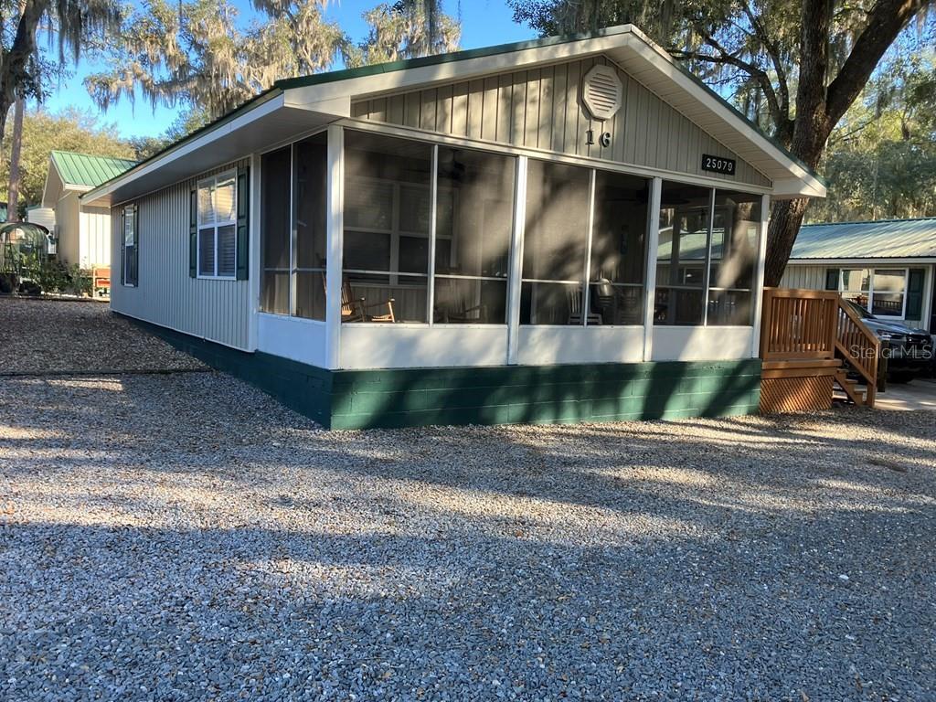 25079 NE 140TH LOOP, SALT SPRINGS, FL — photo 2 of 23