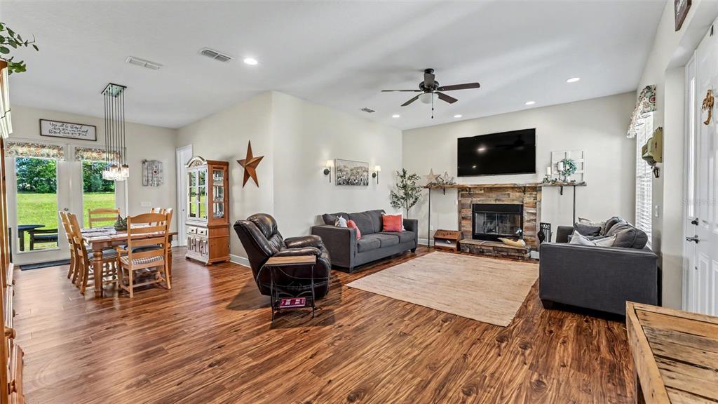 36431 FLORRIE MAE LANE, DADE CITY, FL — photo 5 of 30