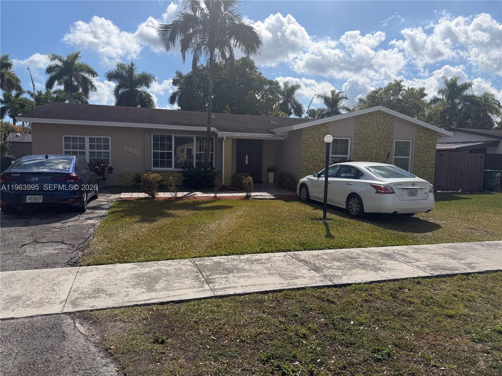 7825 SW 127th Ct, Miami FL 33183