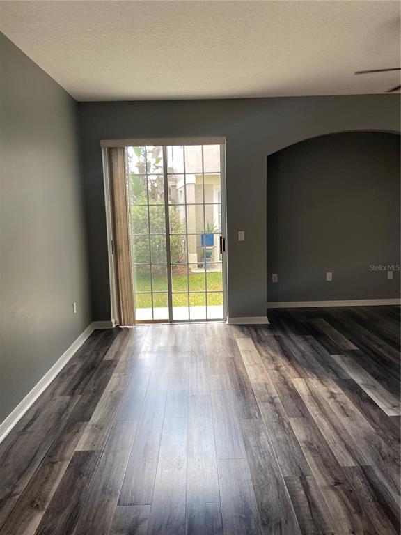 27546 PLEASURE RIDE LOOP, WESLEY CHAPEL, FL — photo 5 of 30