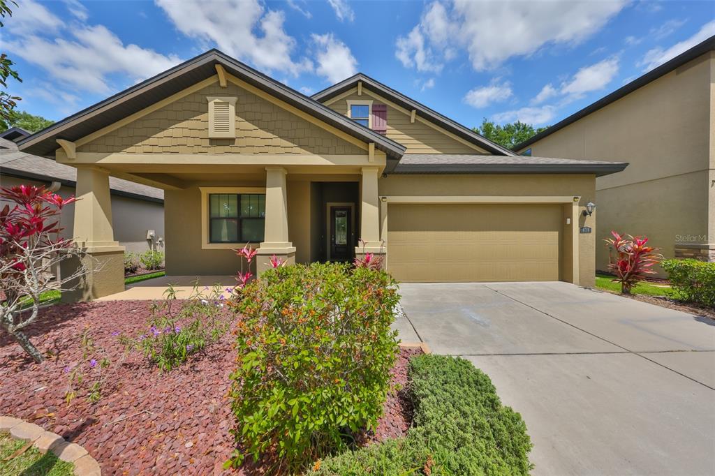 838 VINO VERDE CIRCLE