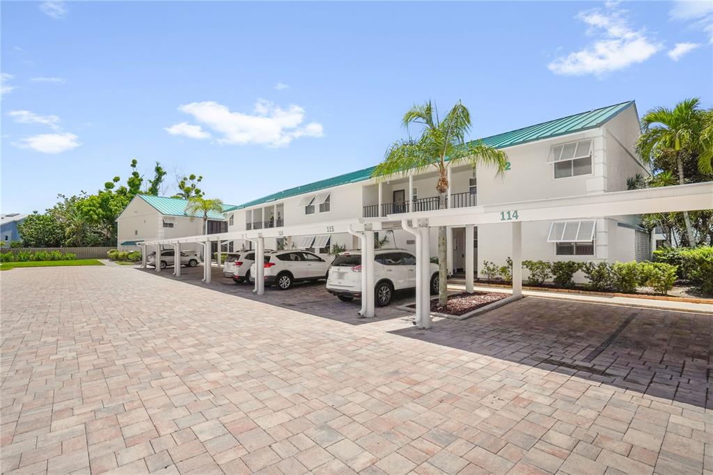5673 MIDNIGHT PASS ROAD UNIT 201