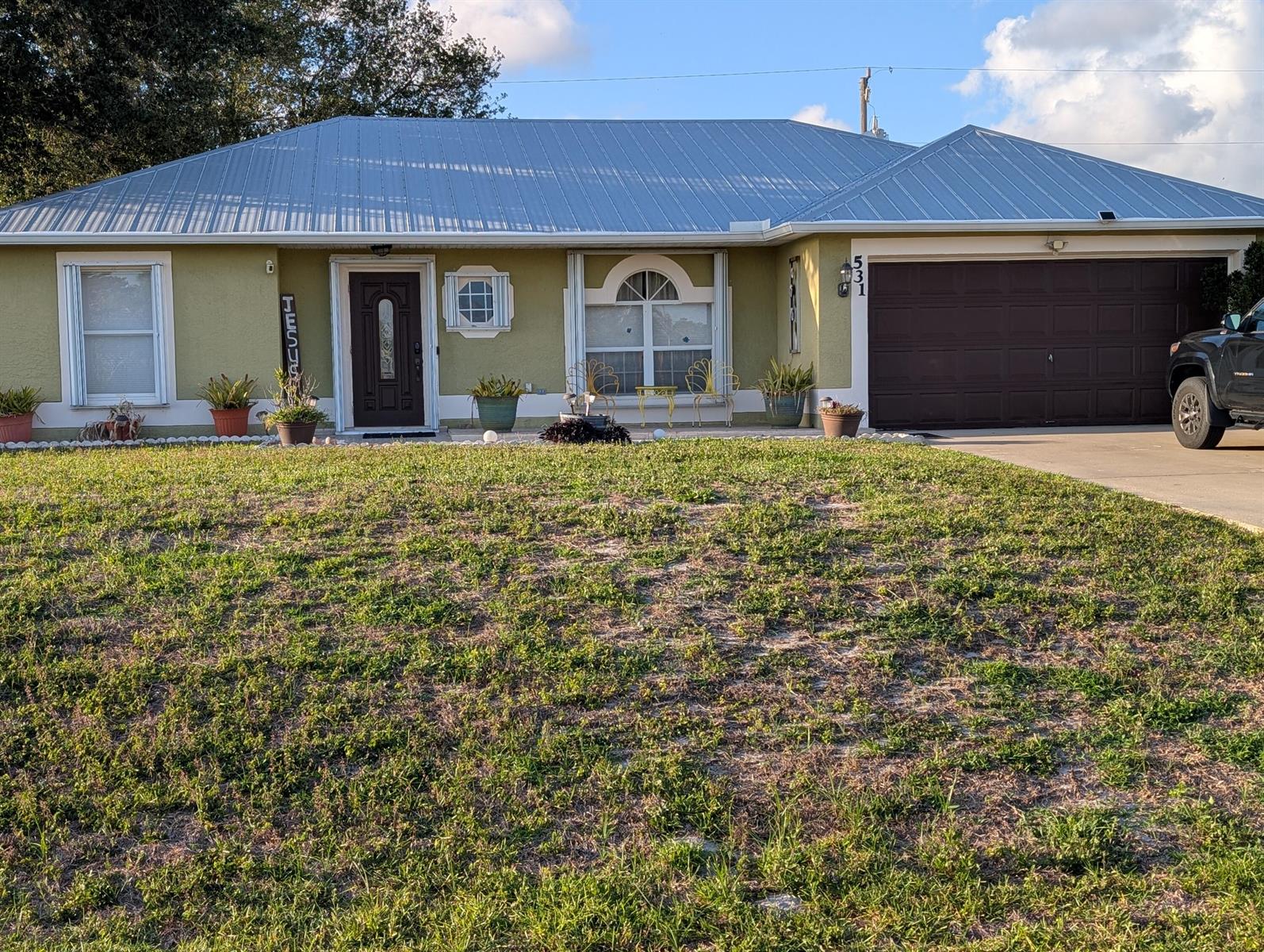 531 SW Bradshaw Circle, Port St. Lucie FL 34953