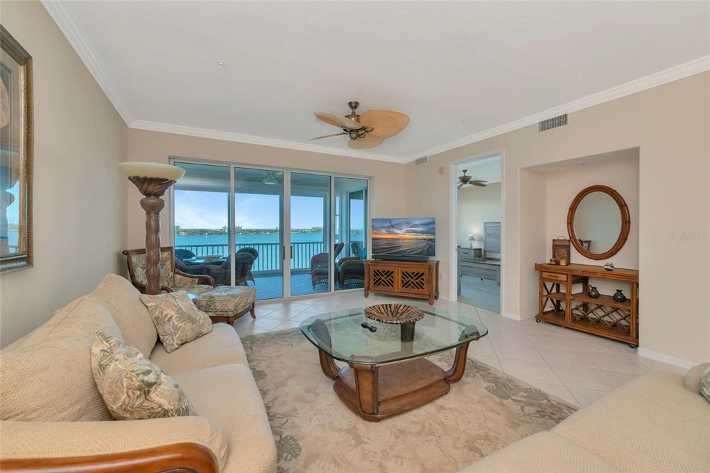 242 HIDDEN BAY DRIVE UNIT 602, OSPREY, FL — photo 2 of 30