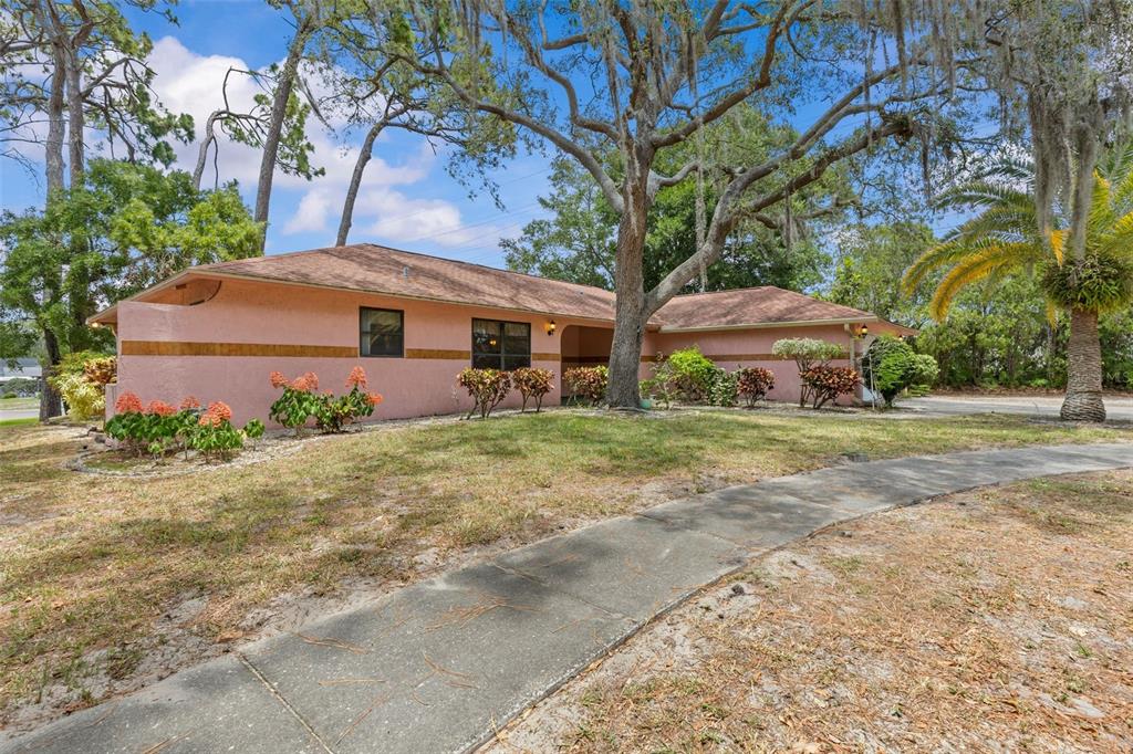 505 VILLAGE OAK DRIVE