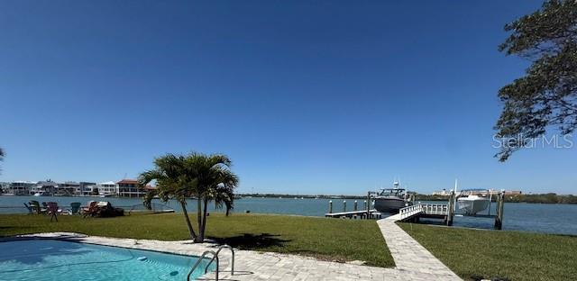 584 CRYSTAL DRIVE, MADEIRA BEACH, FL — photo 4 of 19