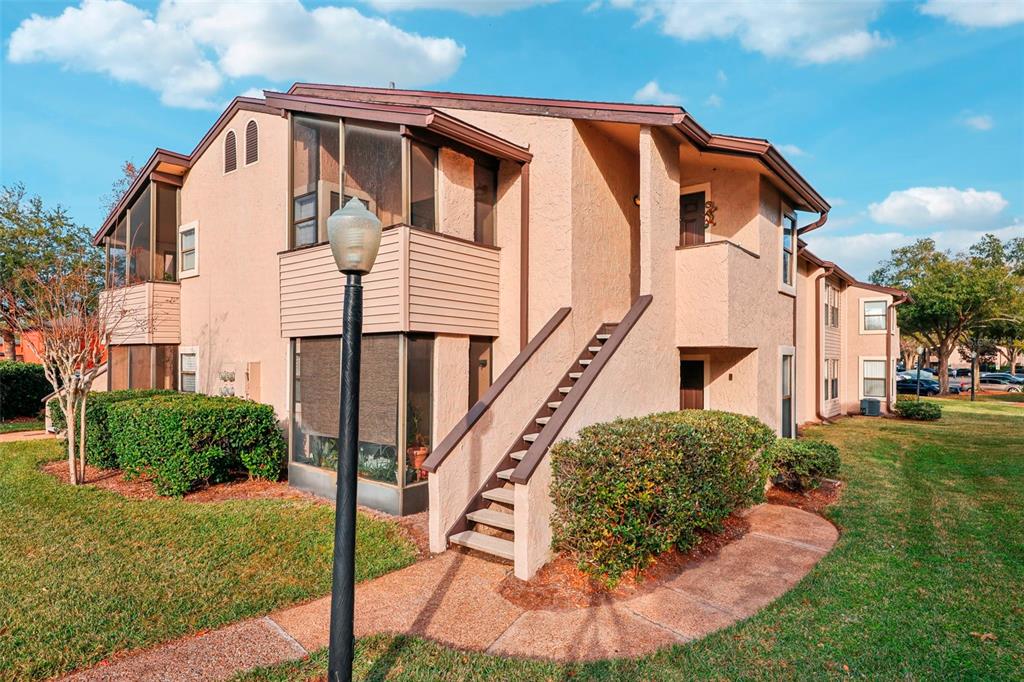 2935 ANTIQUE OAKS CIRCLE UNIT 64