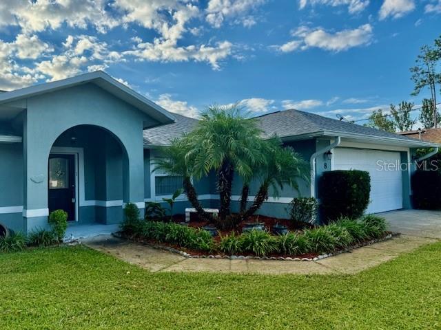 8 EMERALD LANE