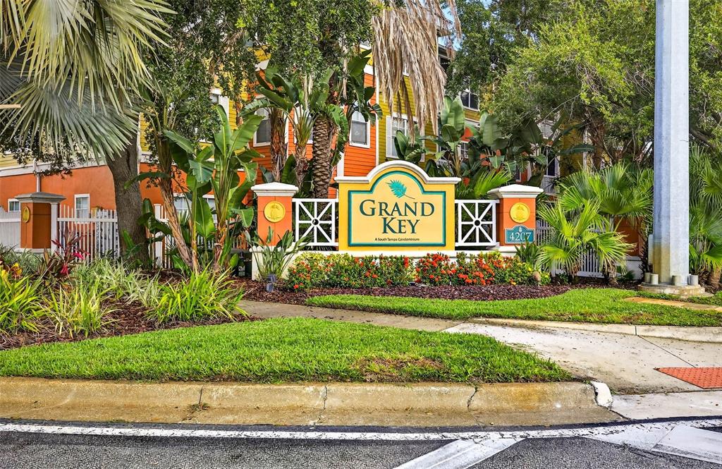 4207 S DALE MABRY HIGHWAY UNIT 12109