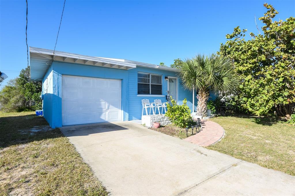 3240 LA PALOMA AVENUE