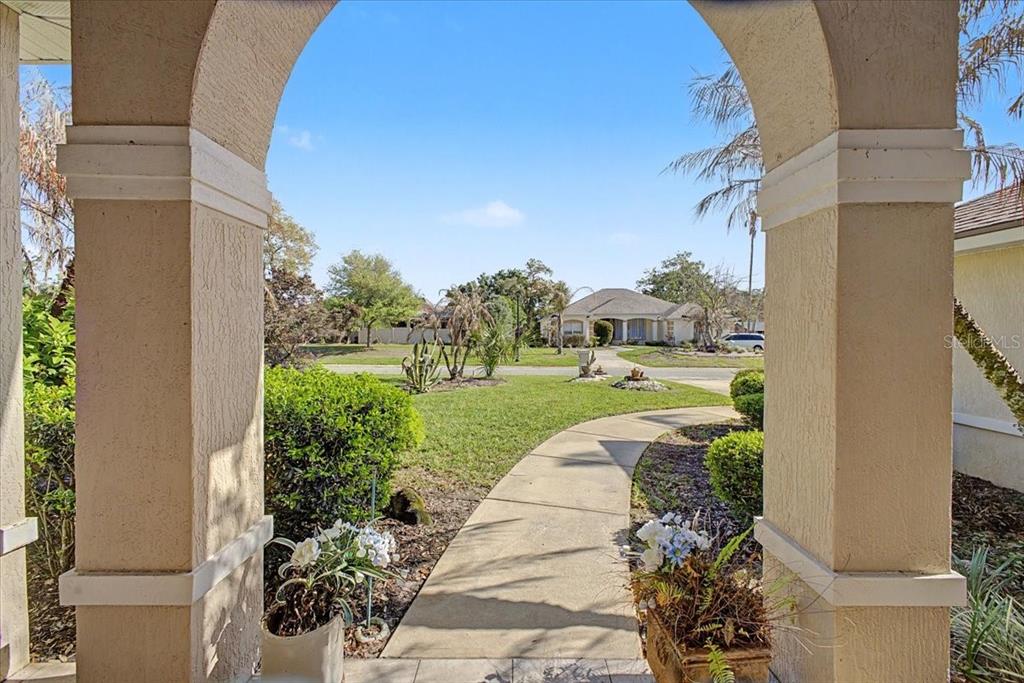 11 CRESCENT LAKE WAY, ORMOND BEACH, FL — photo 4 of 30