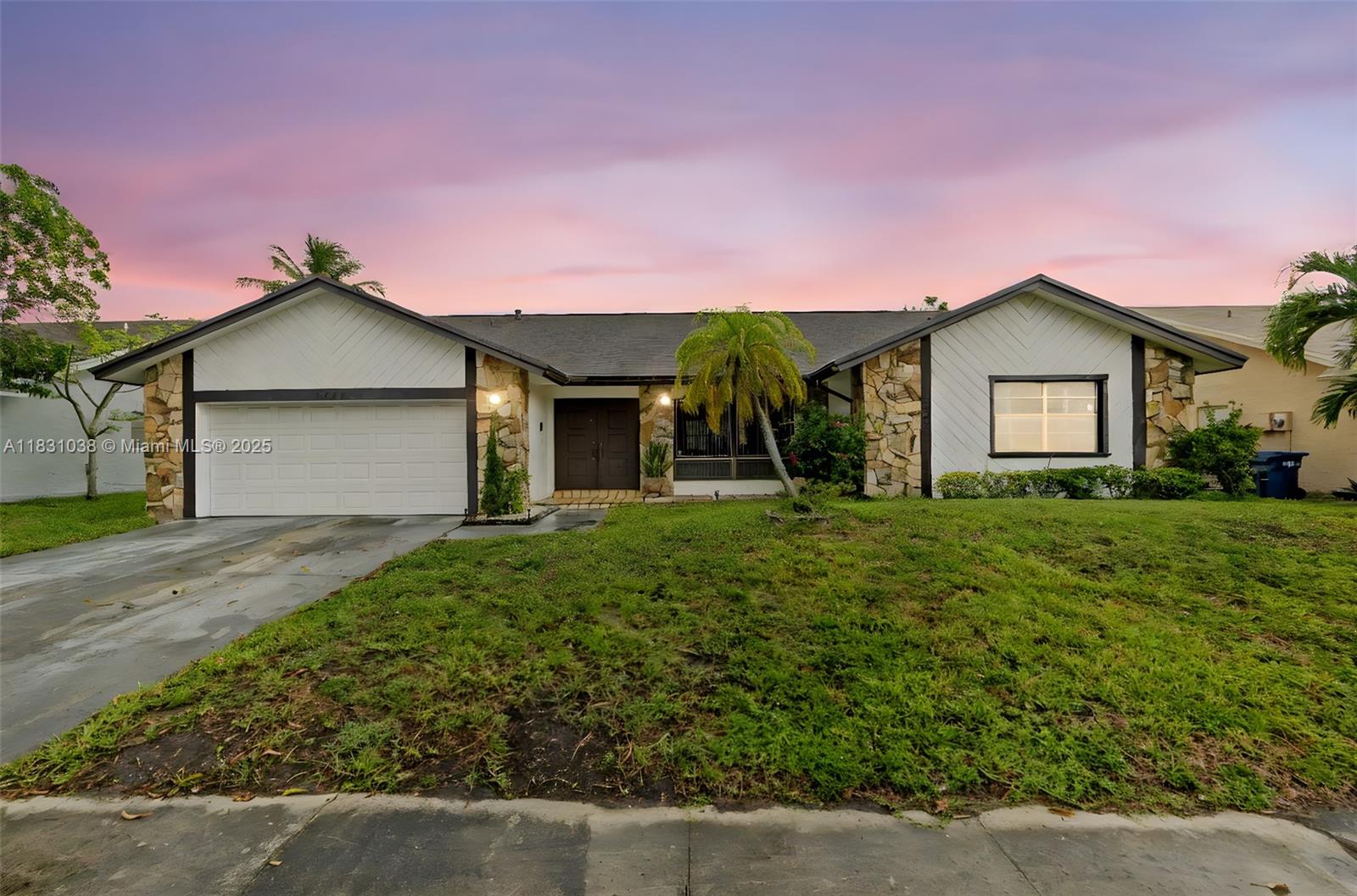 6740 NW 45th St, Lauderhill FL 33319