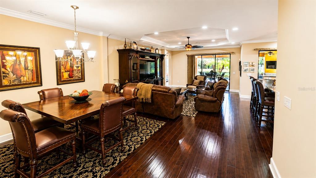 2519 VACCARO DRIVE, SARASOTA, FL — photo 3 of 30