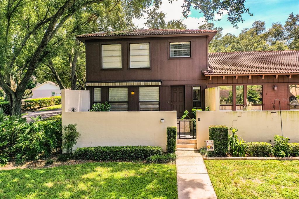 11 LOMA VERDE UNIT 11