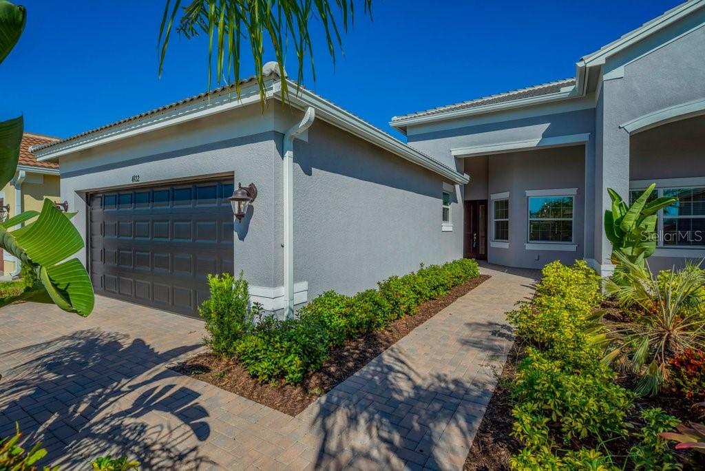 4922 SIENNA ISLES AVENUE, WIMAUMA, FL — photo 2 of 30