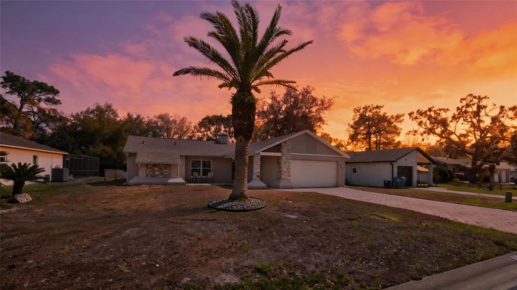 4498 PLUMOSA STREET
