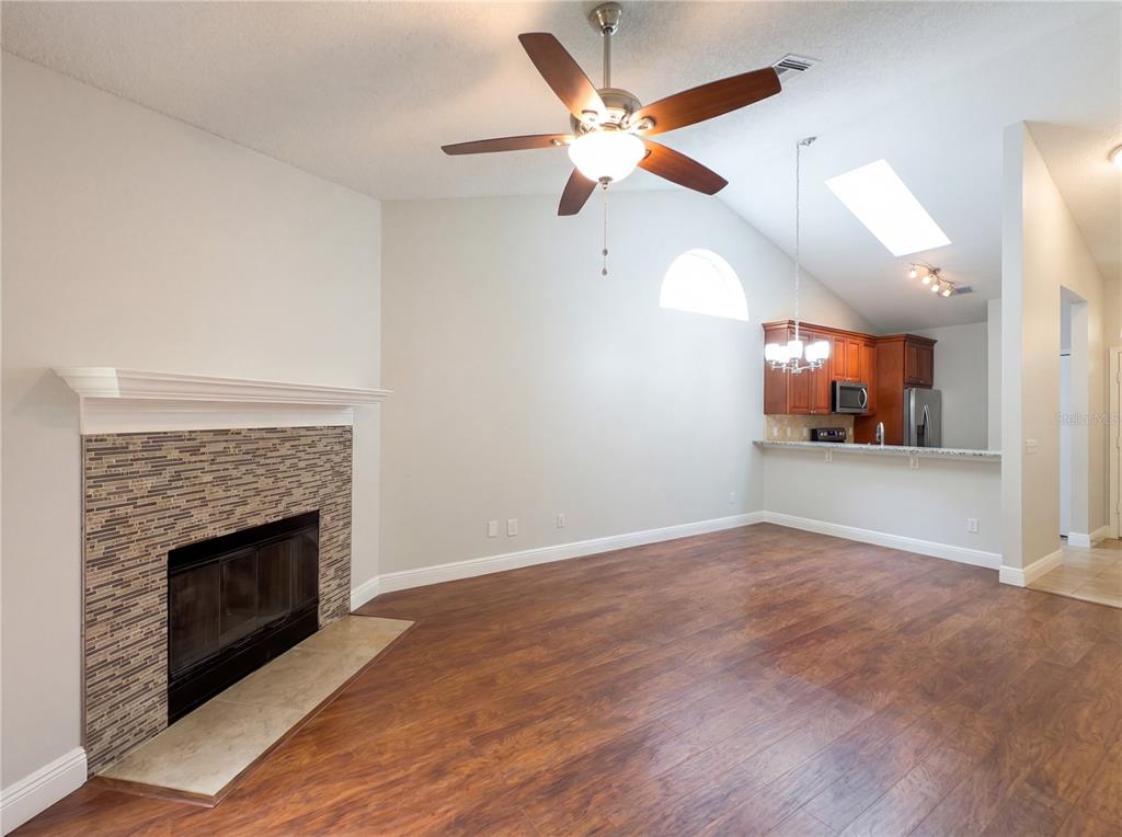 1696 CHATHAM CIRCLE, APOPKA, FL — photo 3 of 18