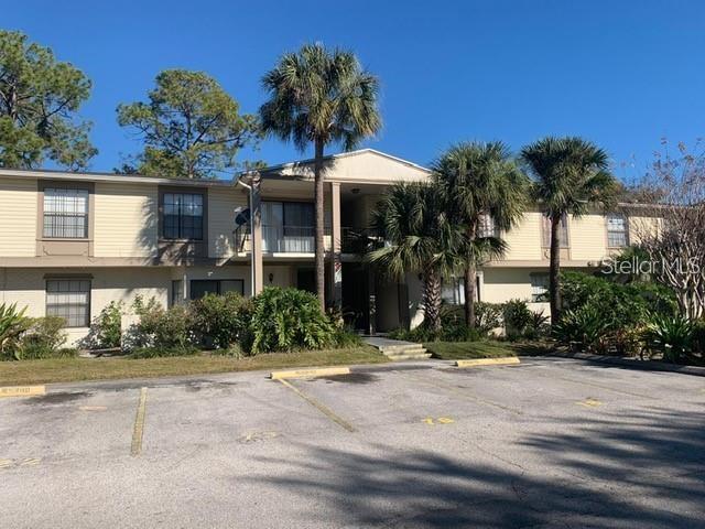 6043 VILLAGE CIRCLE UNIT 6043