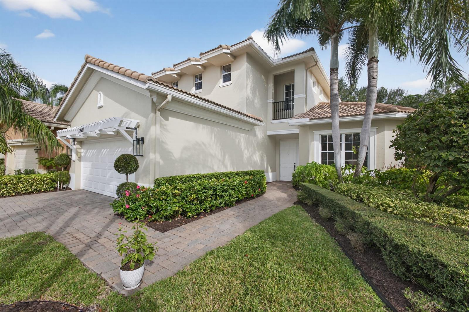 12081 Aviles Circle, Palm Beach Gardens FL 33418