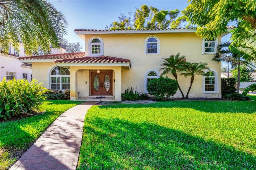 500 VENEZIA PARKWAY