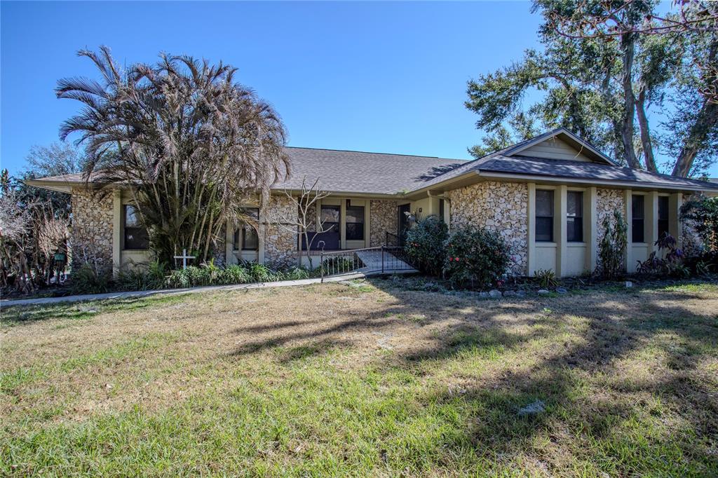 13 HERMOSA DRIVE, EUSTIS, FL — photo 2 of 30