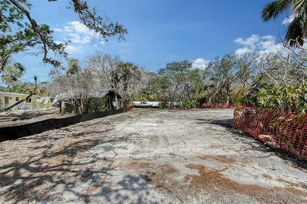 8504 HERON LAGOON CIRCLE, SARASOTA, FL — photo 3 of 27