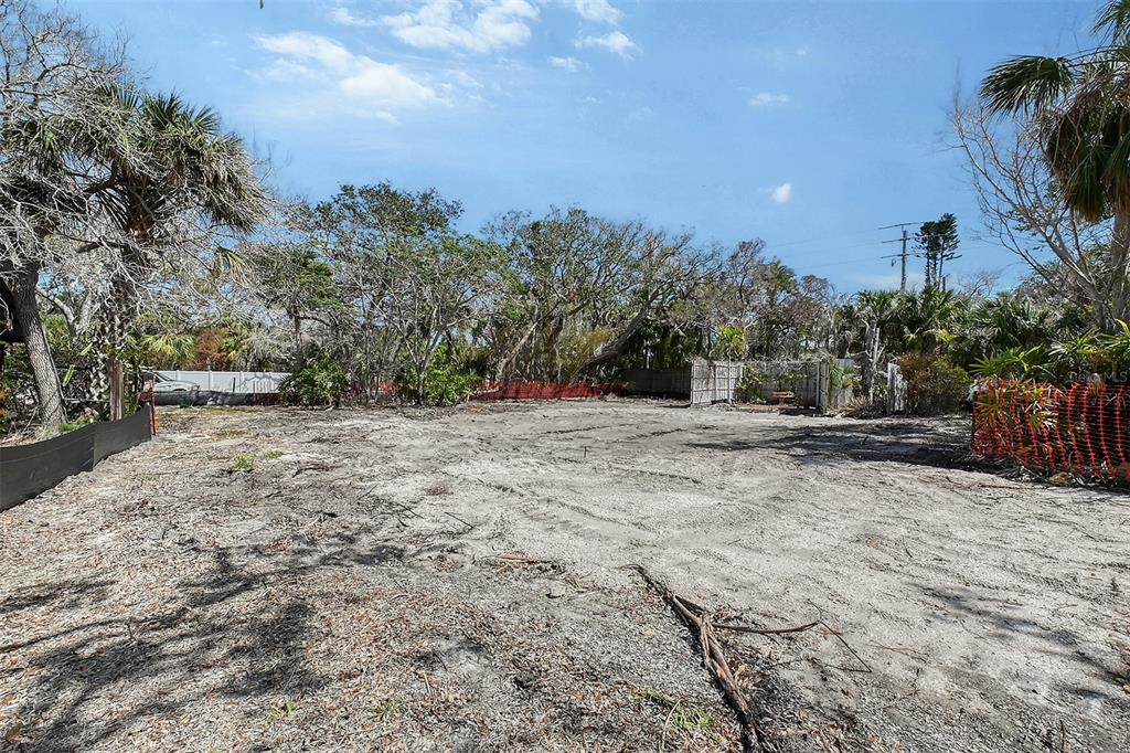 8504 HERON LAGOON CIRCLE, SARASOTA, FL — photo 5 of 27