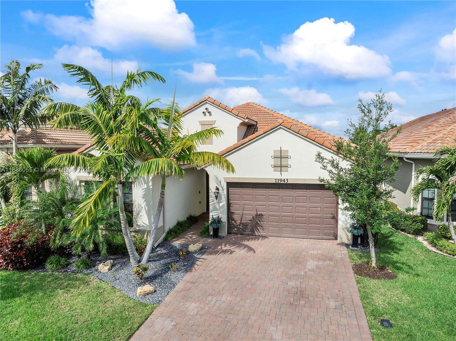 11943 Leon Cir N, Parkland FL 33076