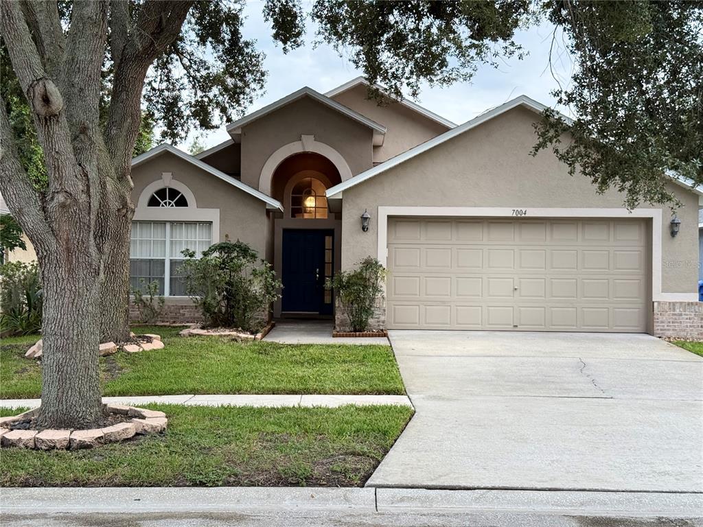 7004 JAMESTOWN MANOR DRIVE