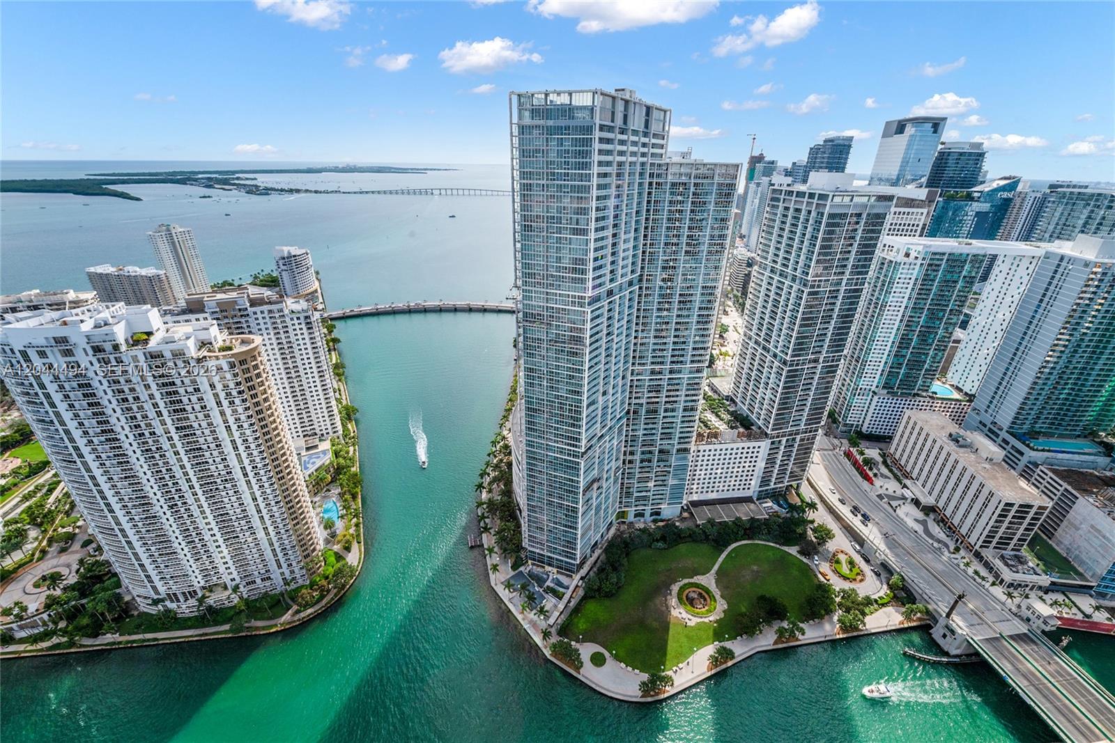 300 Biscayne Blvd Way # 5104, Miami FL 33131