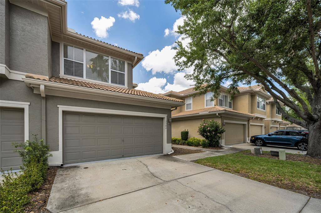 3304 COVERED BRIDGE DRIVE E, DUNEDIN, FL — photo 2 of 30