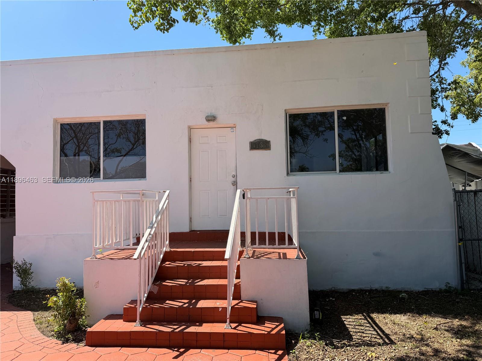 1738 SW 17th St, Miami FL 33145