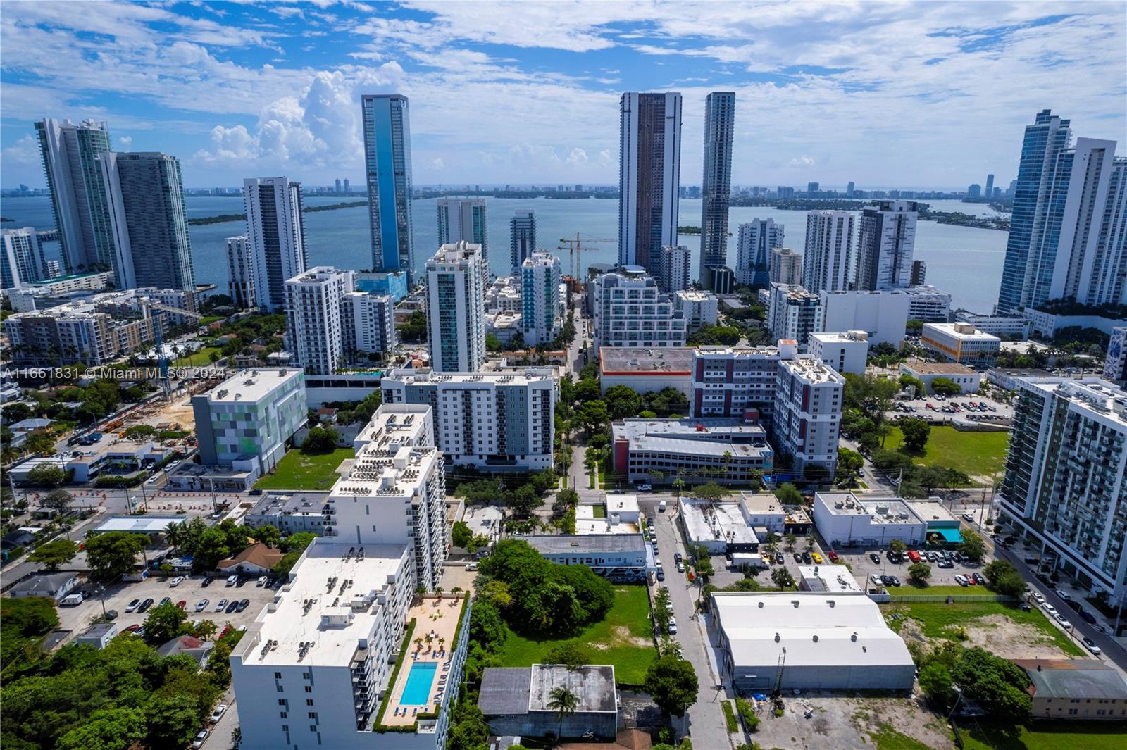 161 NE 24th St, Miami FL 33137