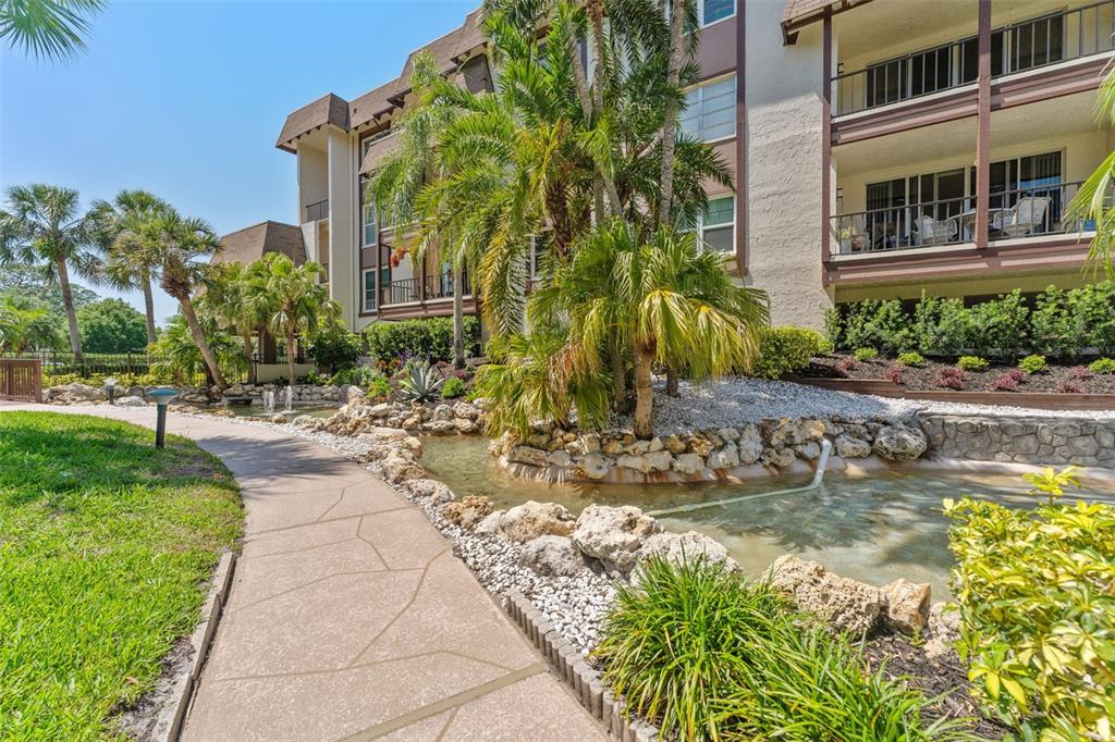 3035 COUNTRYSIDE BOULEVARD UNIT 15B