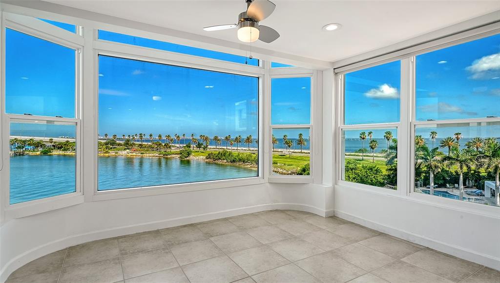 174 GOLDEN GATE POINT UNIT 43, SARASOTA, FL — photo 5 of 30