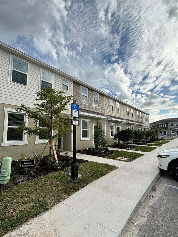 8768 DAYBREAK STREET, SARASOTA, FL — photo 2 of 29