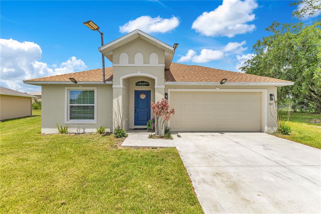 723 ROBIN COURT