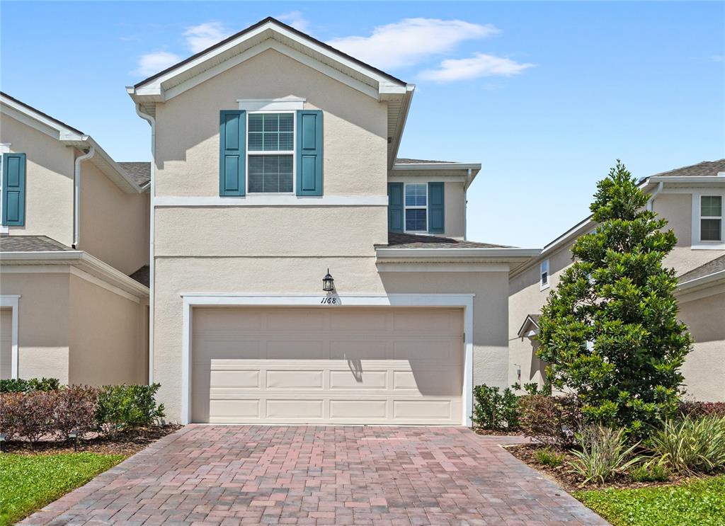 1168 LAKESHORE BREEZE PLACE