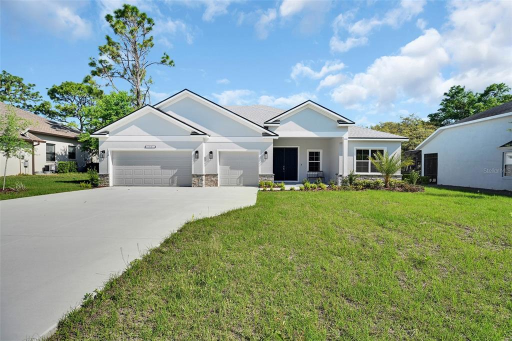 13 KNOTWOOD LANE