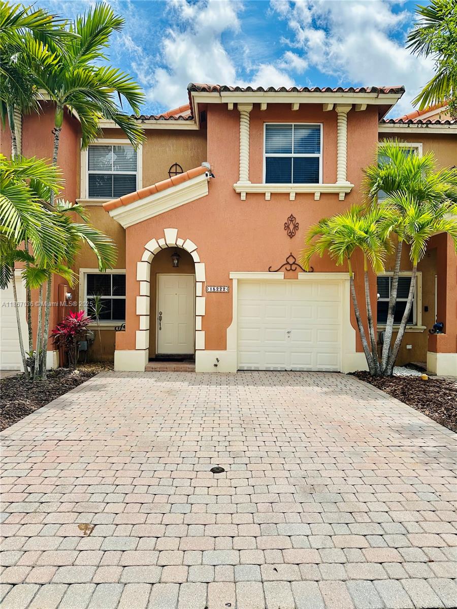 15222 SW 30th Ter, Miami FL 33185