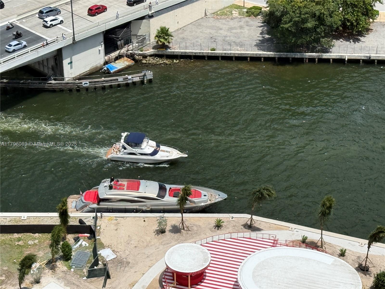 90 SW 3rd St # 3501, Miami FL 33130