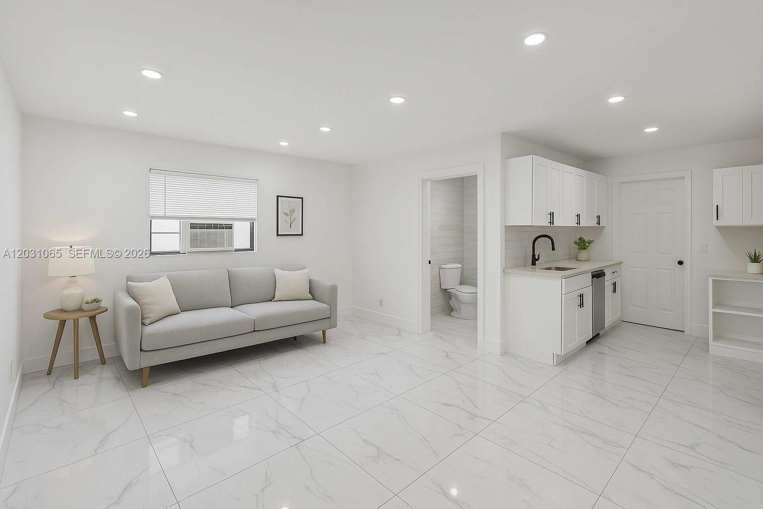 5740 Mayo St # 4, Hollywood FL 33023