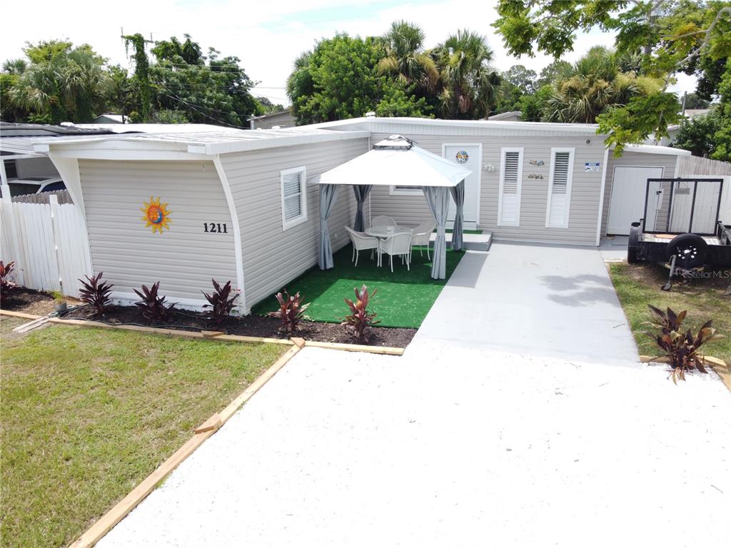1211 VAGABOND DRIVE